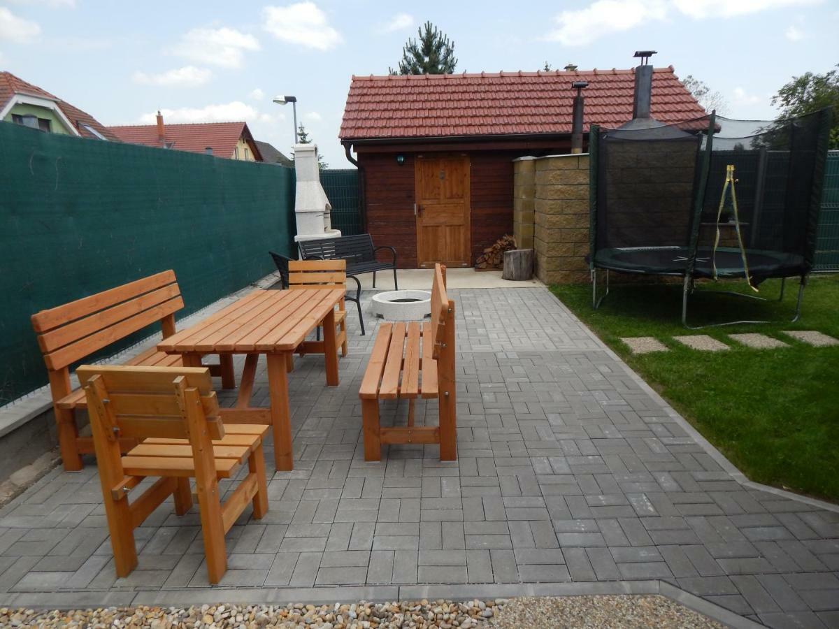 Apartmany Andrea Břeclav Buitenkant foto